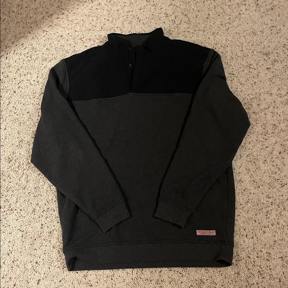 Vineyard Vines Black and Gray Pullover